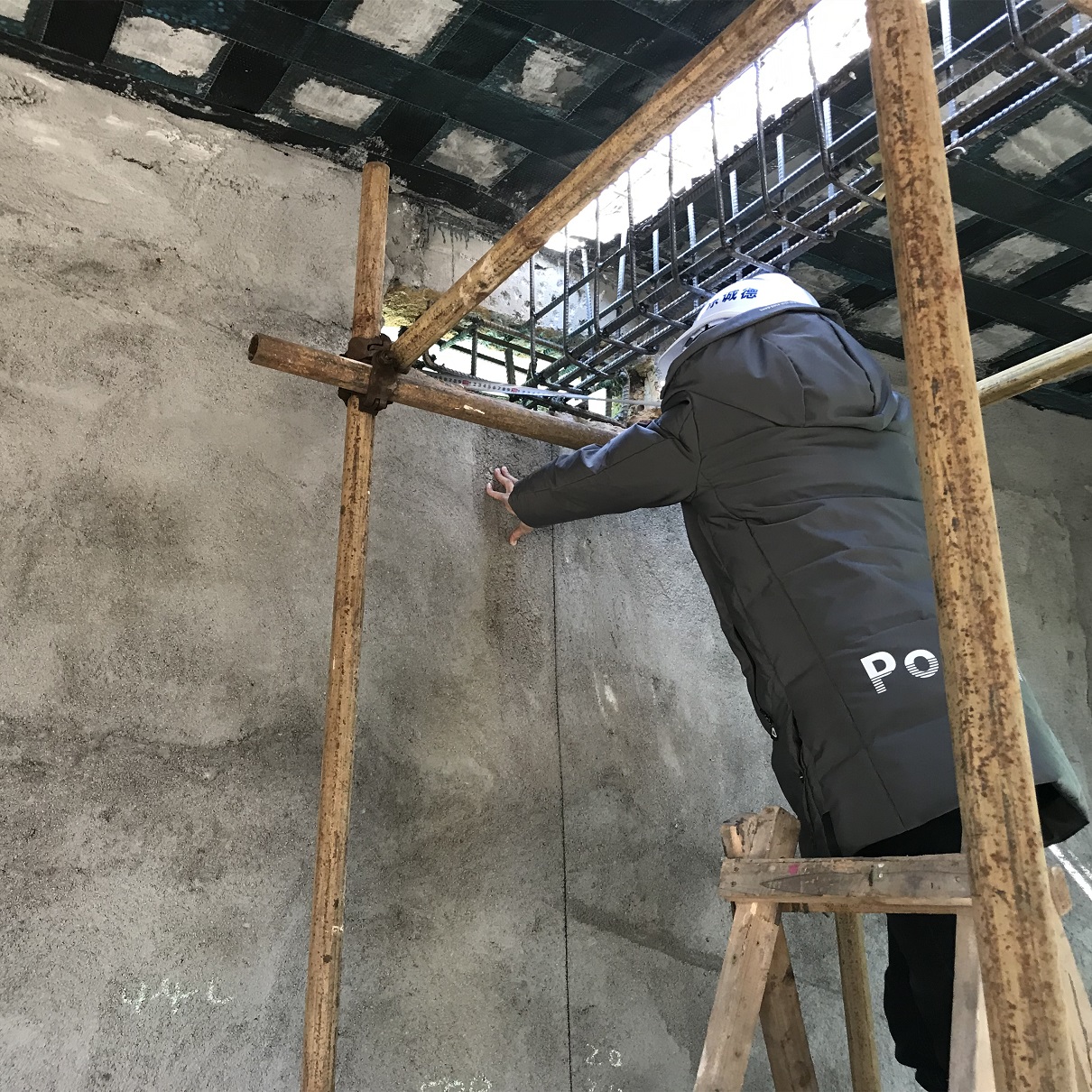 新增結(jié)構(gòu)梁、柱加固工程